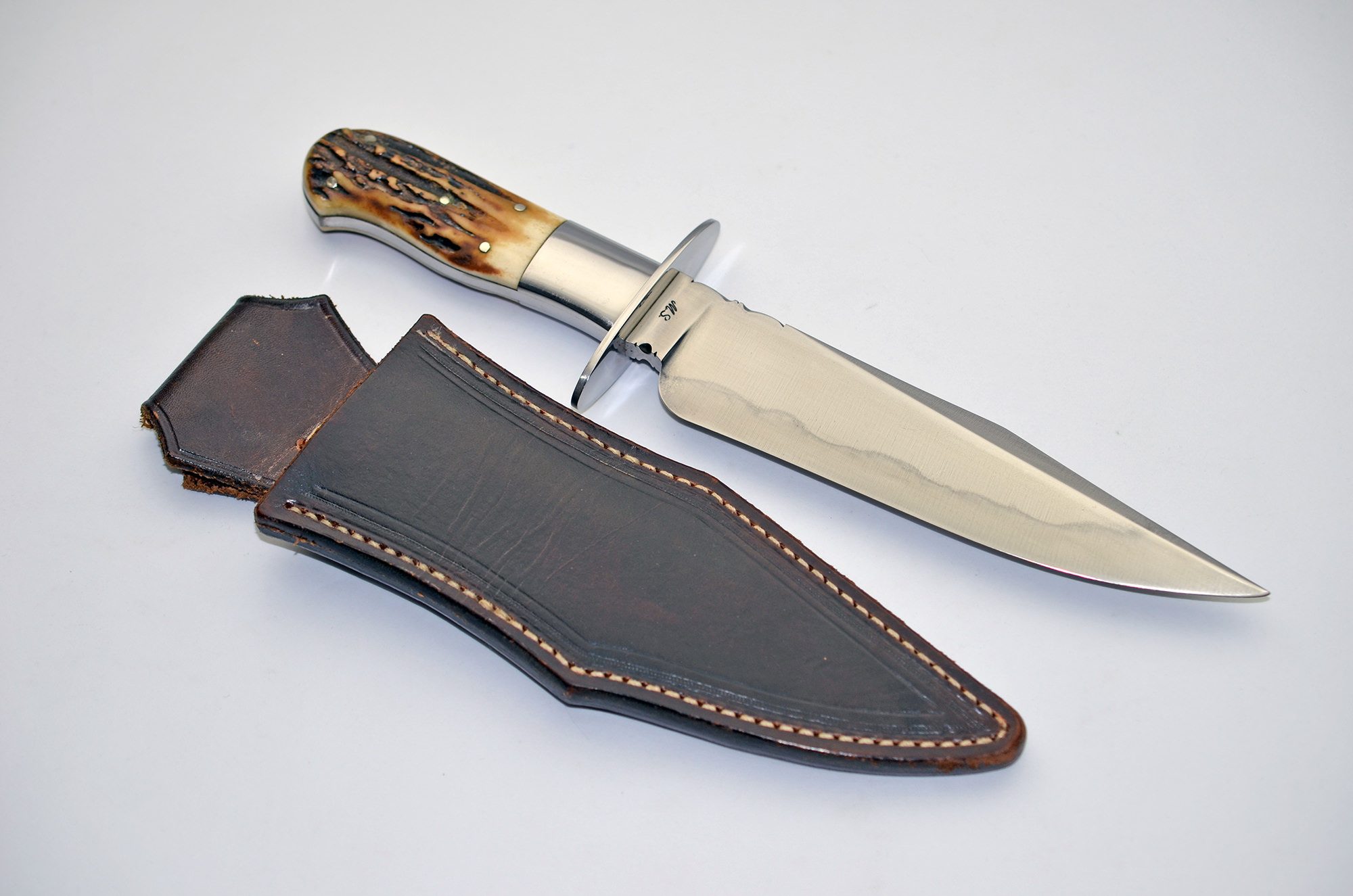 custom knife Sheaths