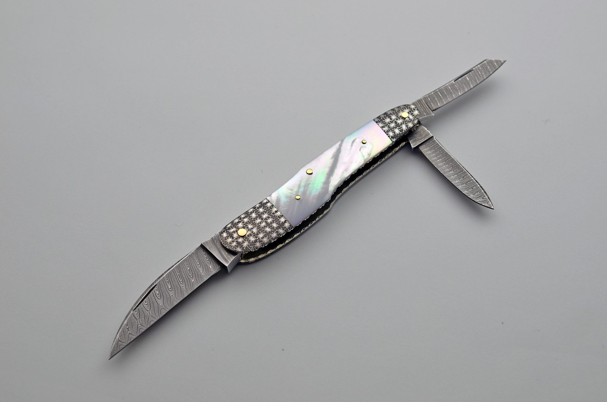 pocket-knife-maintenance