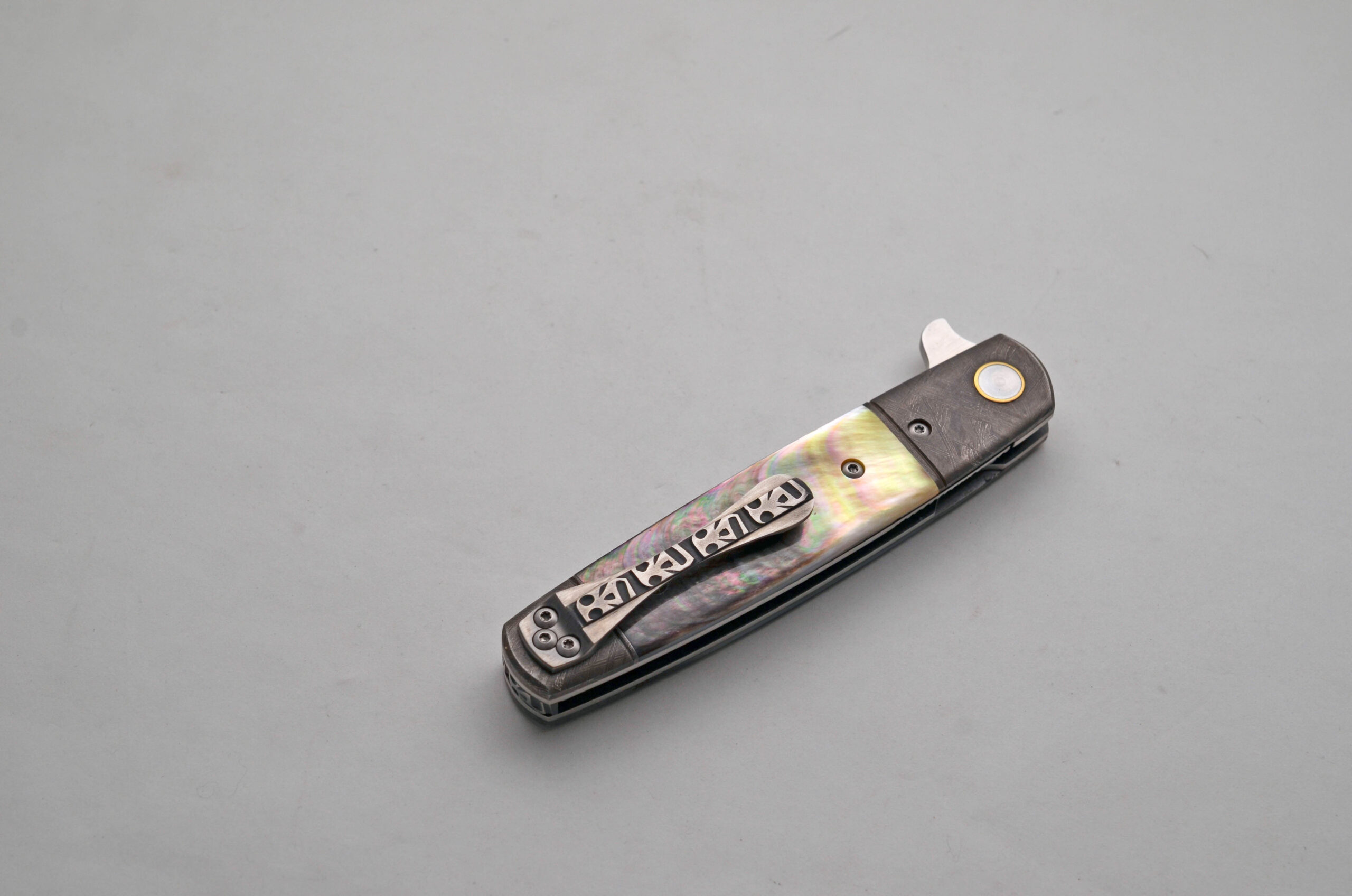 DB Fraley Blacklip Pearl and Meteorite Flipper Tanto Folder - Image 3
