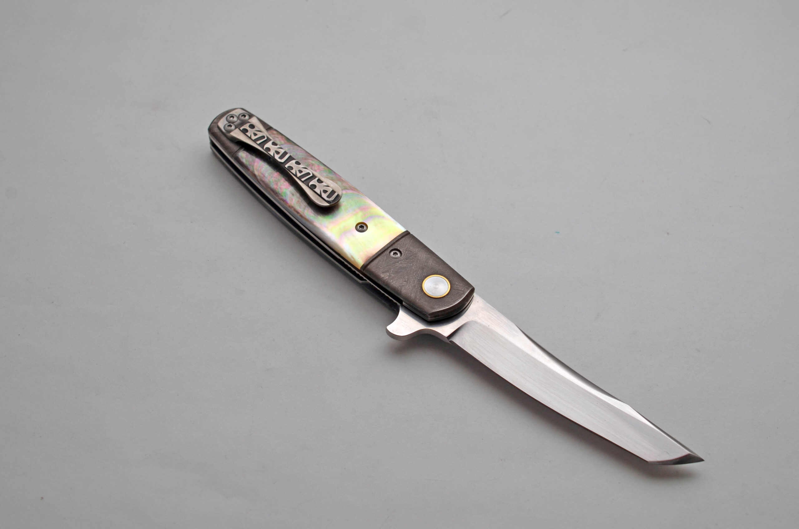 DB Fraley Blacklip Pearl and Meteorite Flipper Tanto Folder - Image 2